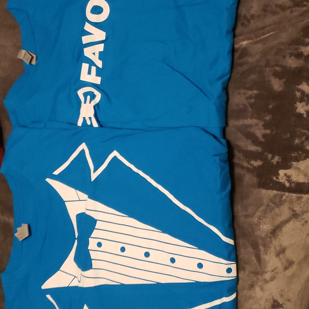 Favor tshirt 2pack